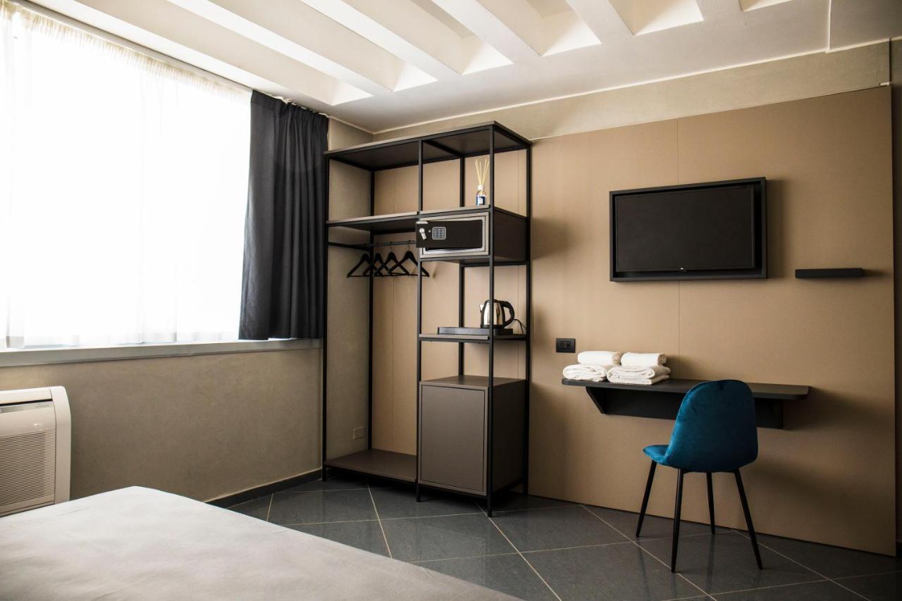 Hotel Tranquillo Uptown Lecce Exterior foto